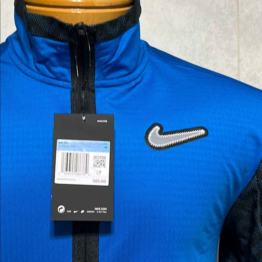 Nike Wild Run Element Dri fit long sleeve running shirt  size medium  CJ5824-402